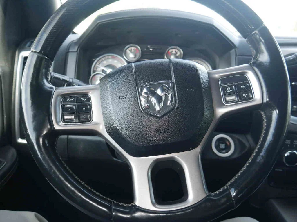 Used 2018 Gray Ram Laramie Longhorn image 41