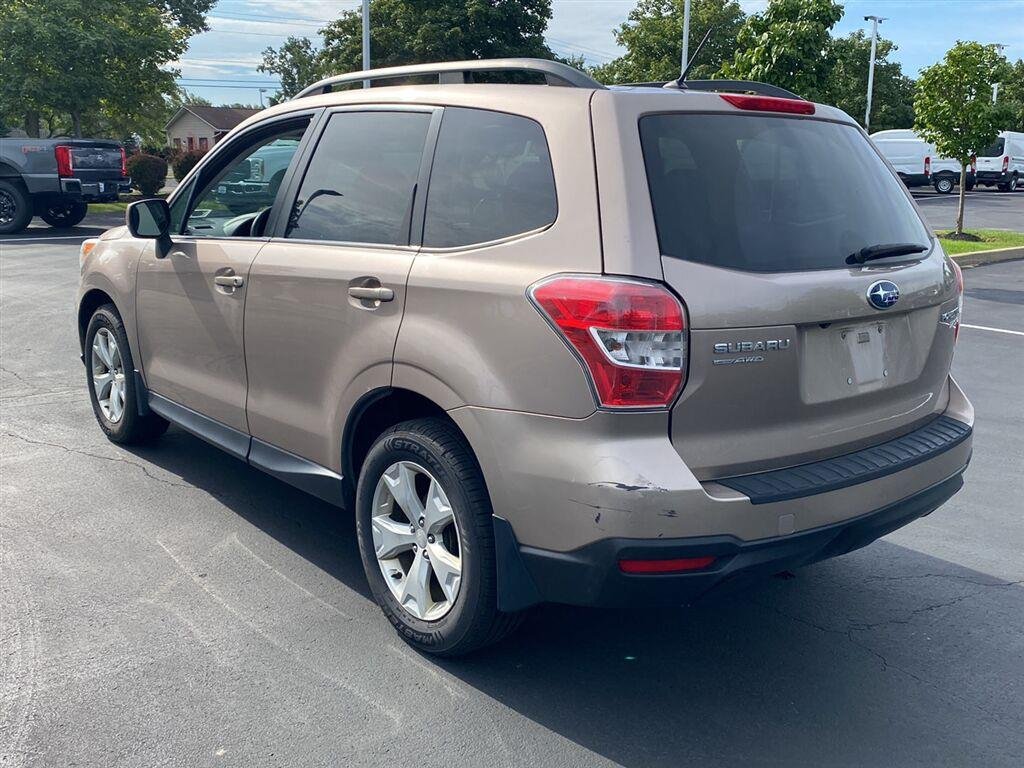 Used 2014 Burnished Bronze Metallic Subaru 2.5i Premium image 9