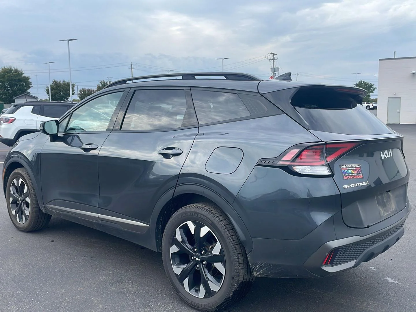 Used 2024 Gravity Gray Kia X-Line image 12