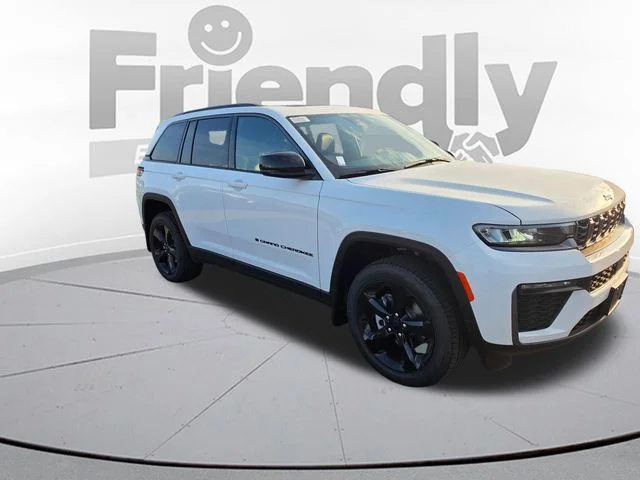 New 2026 Bright White Clear-Coat Exterior Paint Jeep Limited image 3