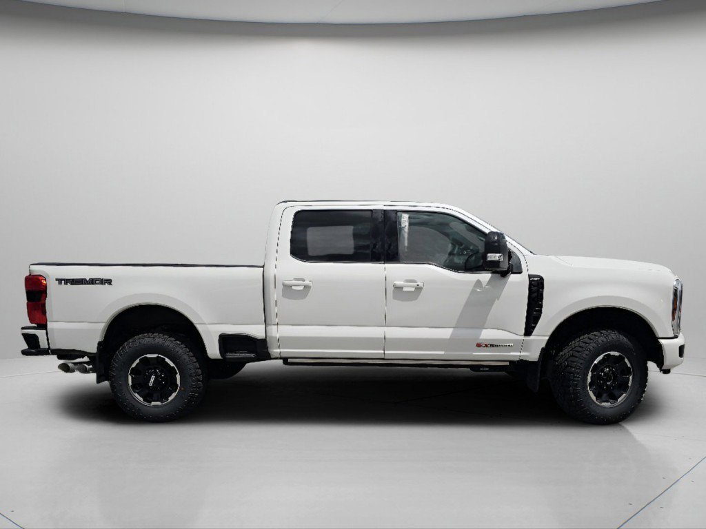 New 2026 Star White Metallic Tri-Coat Ford King Ranch image 27