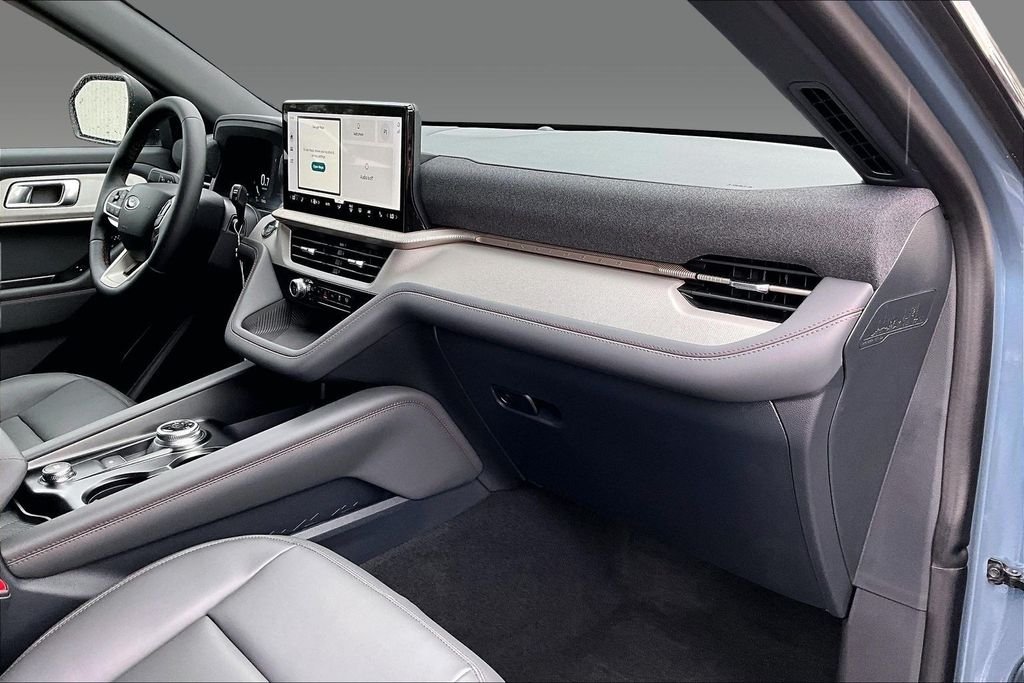 New 2027 Vapor Blue Metallic Ford Active image 27