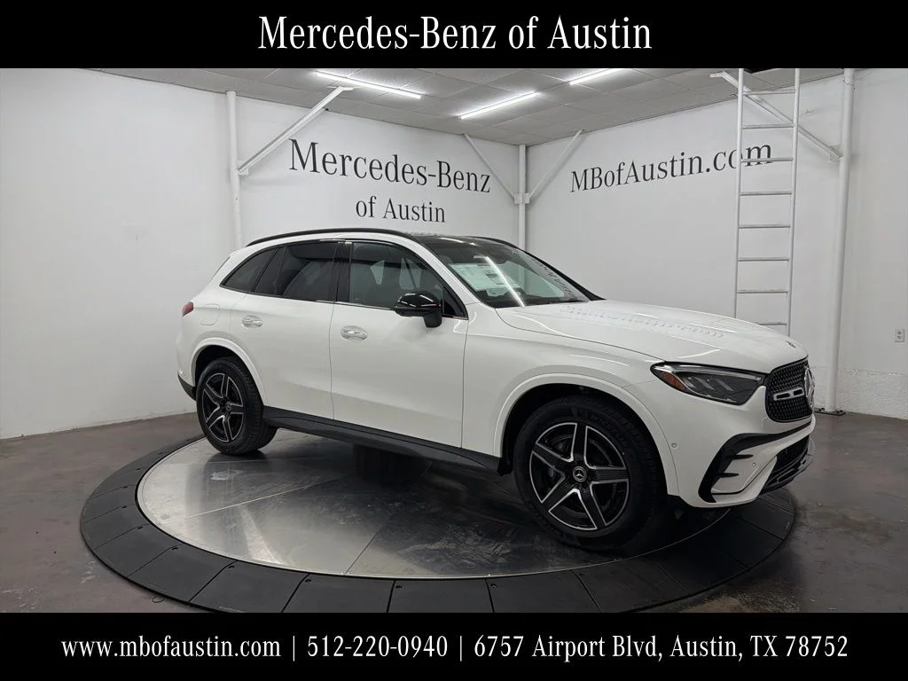 Used 2026 White Mercedes-Benz GLC 300 image 1