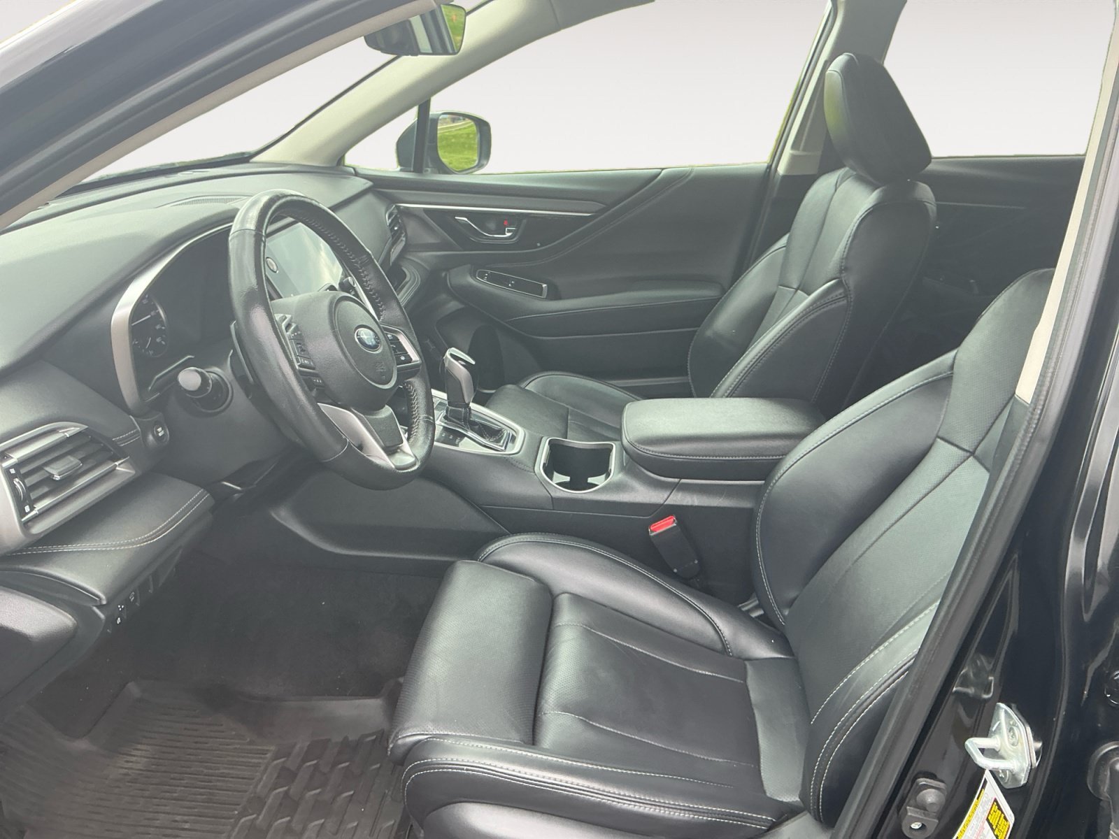 Used 2024 Crystal Black Silica Subaru Limited image 9