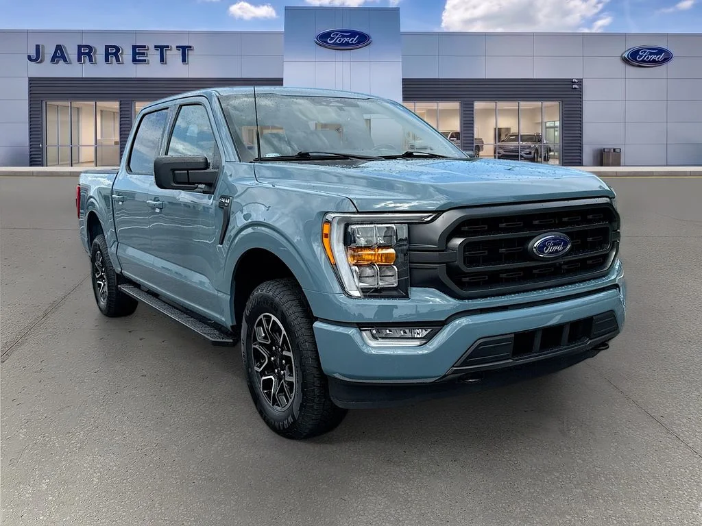 Certified Used 2023 Blue Ford XLT image 1