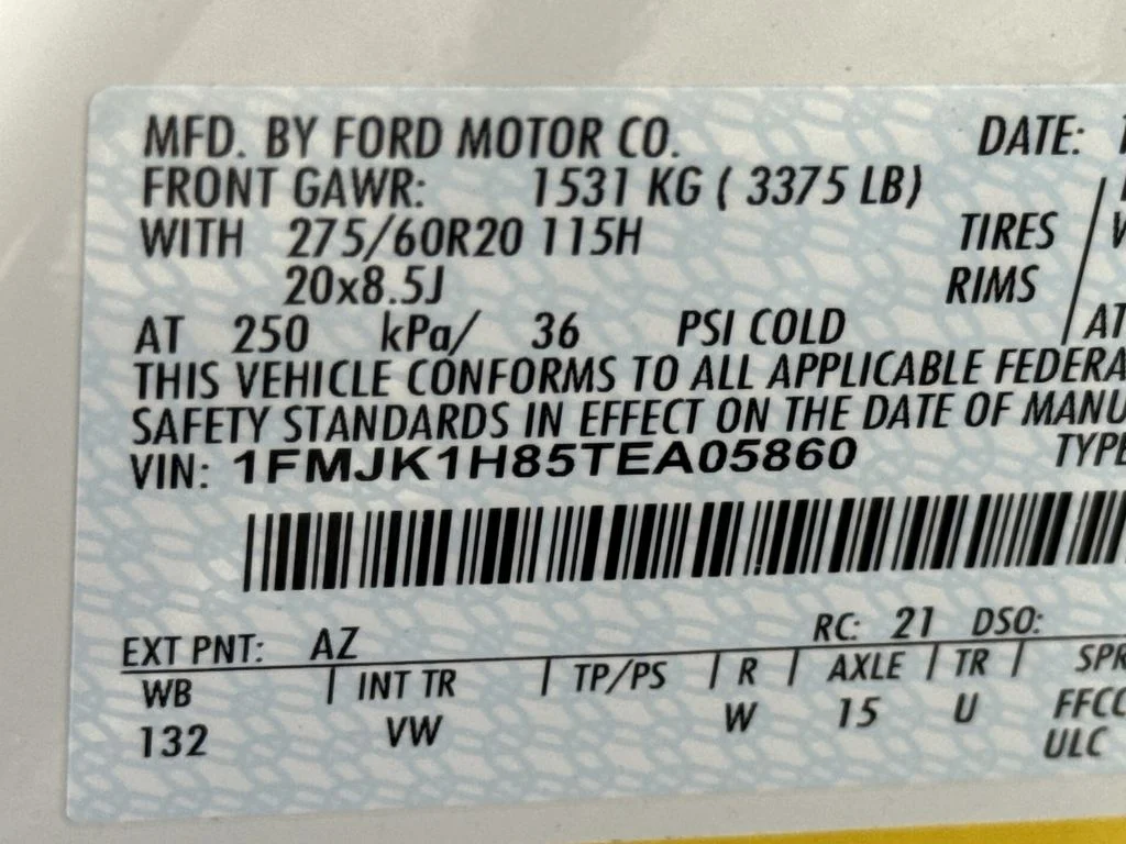 New 2026 Star White Metallic Tri-Coat Ford Active image 34