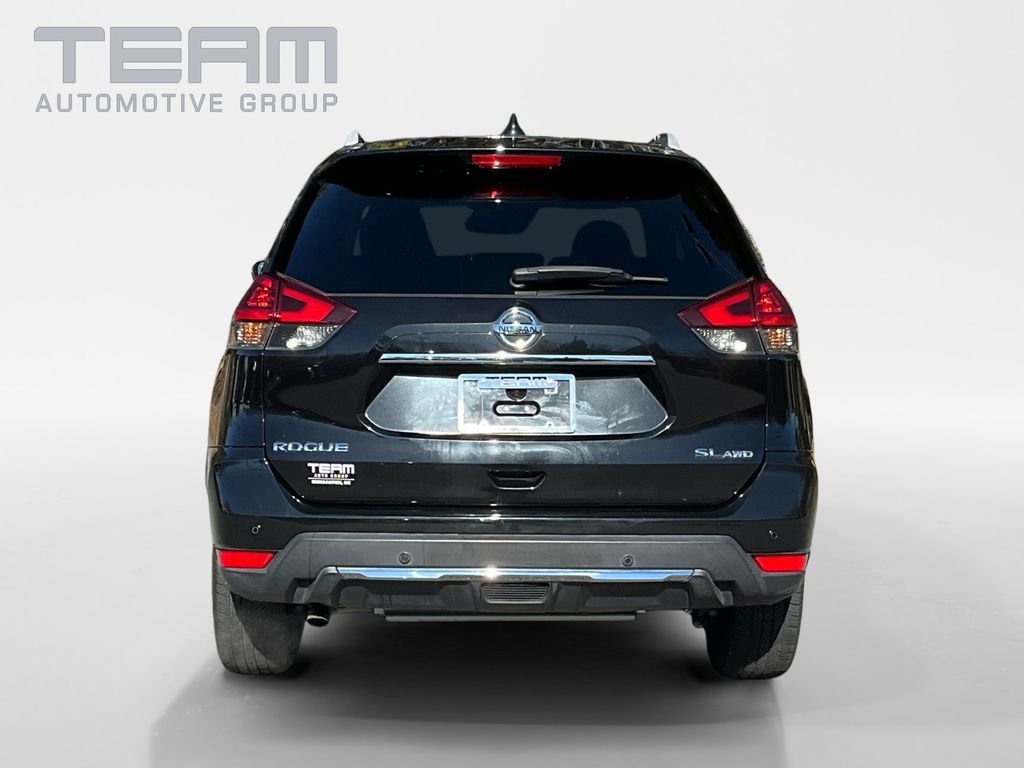 Used 2020 Black Nissan SL image 6