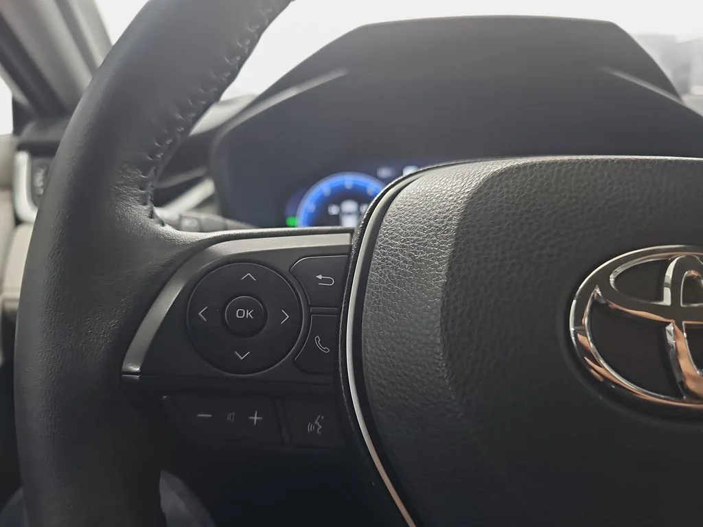 Used 2023 Silver Toyota Limited image 19