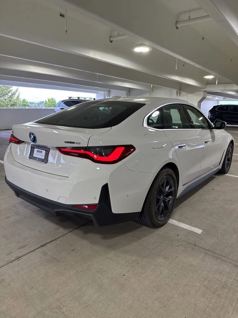 Used 2023 Alpine White BMW eDrive40 image 5