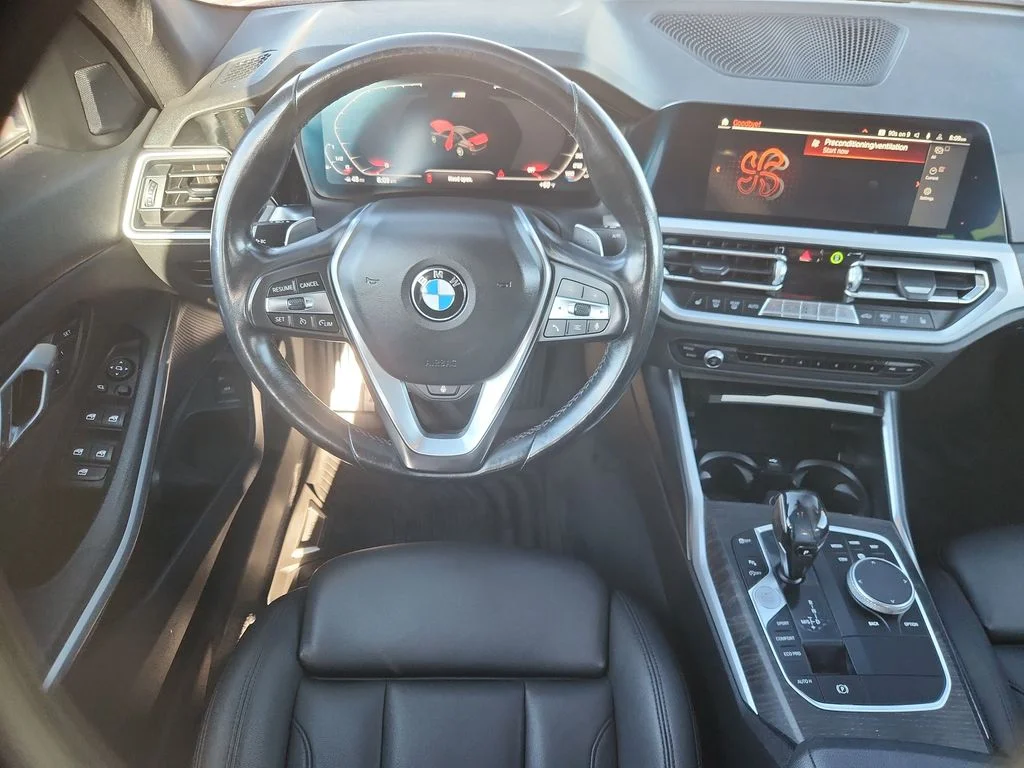 Used 2019 Red BMW 330i xDrive image 10