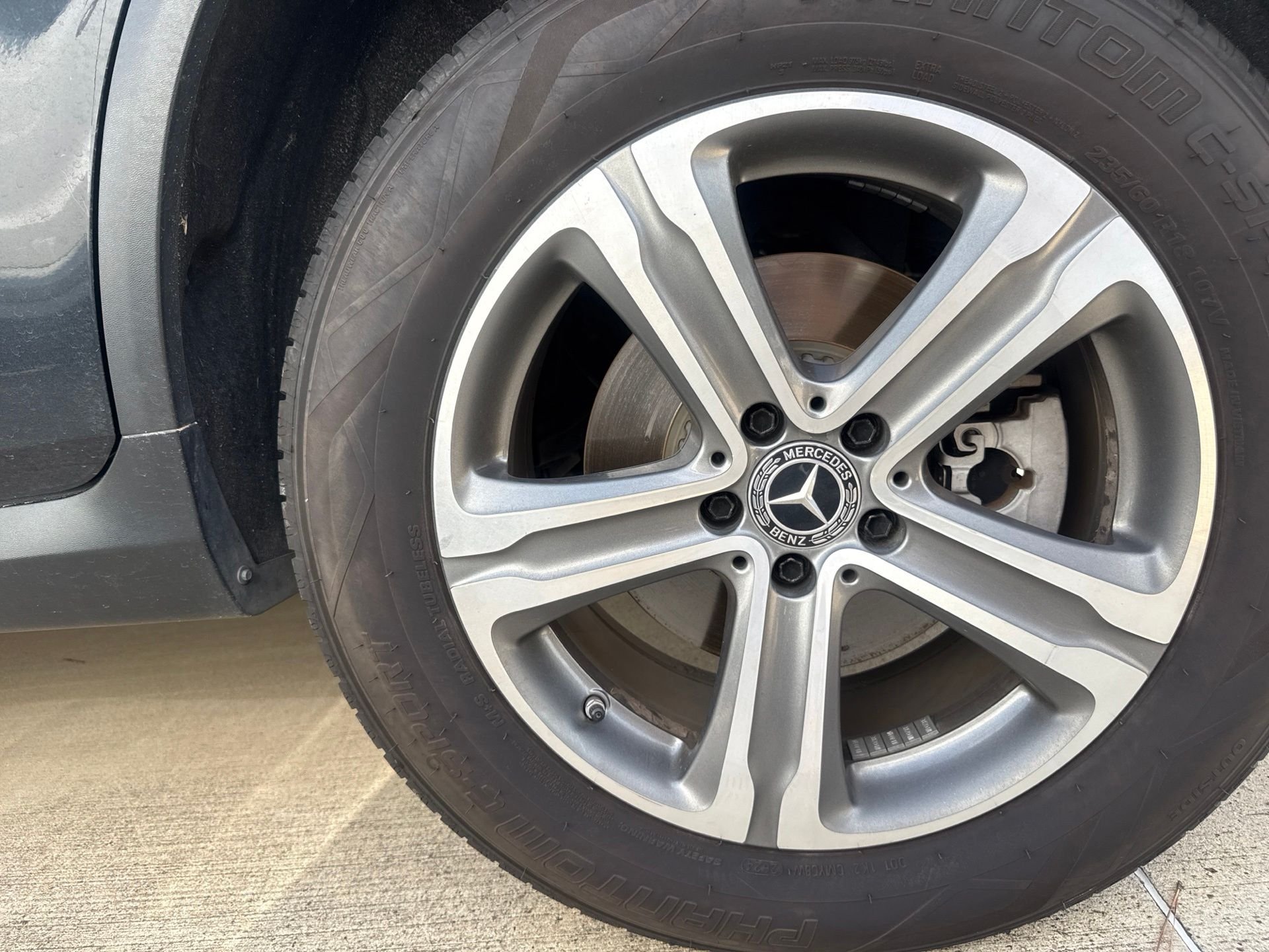 Used 2019 Black Mercedes-Benz GLC 300 image 10