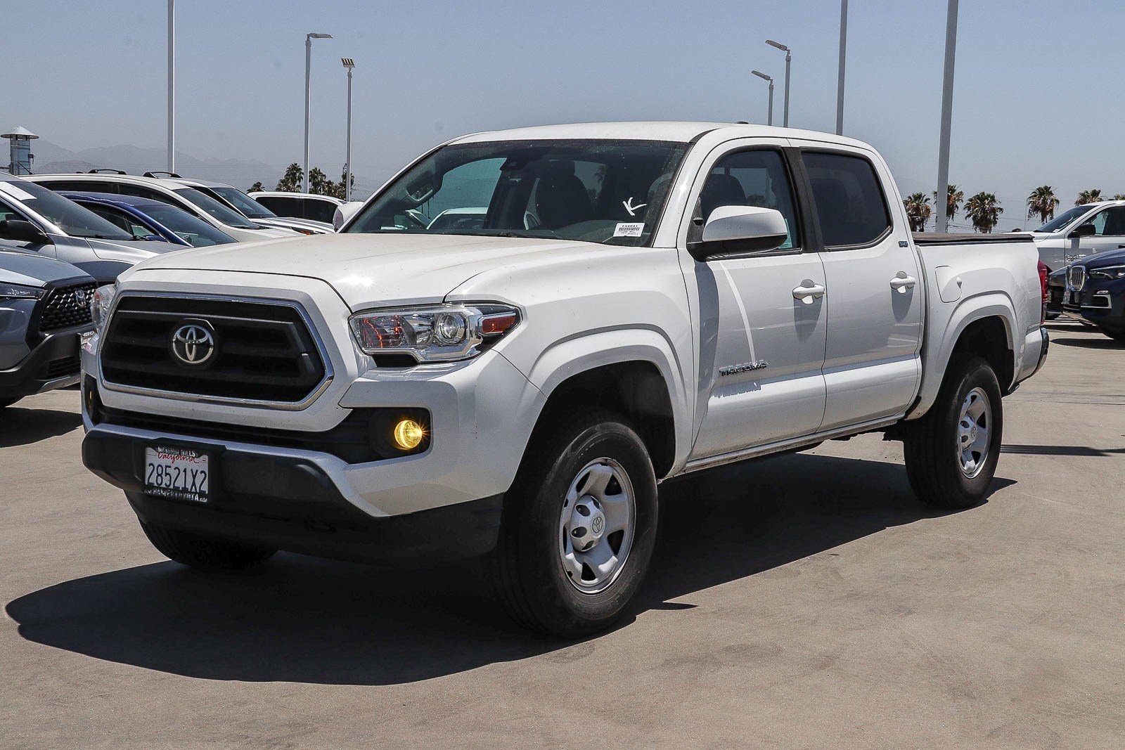 Used 2020 Super White Toyota SR5 image 3