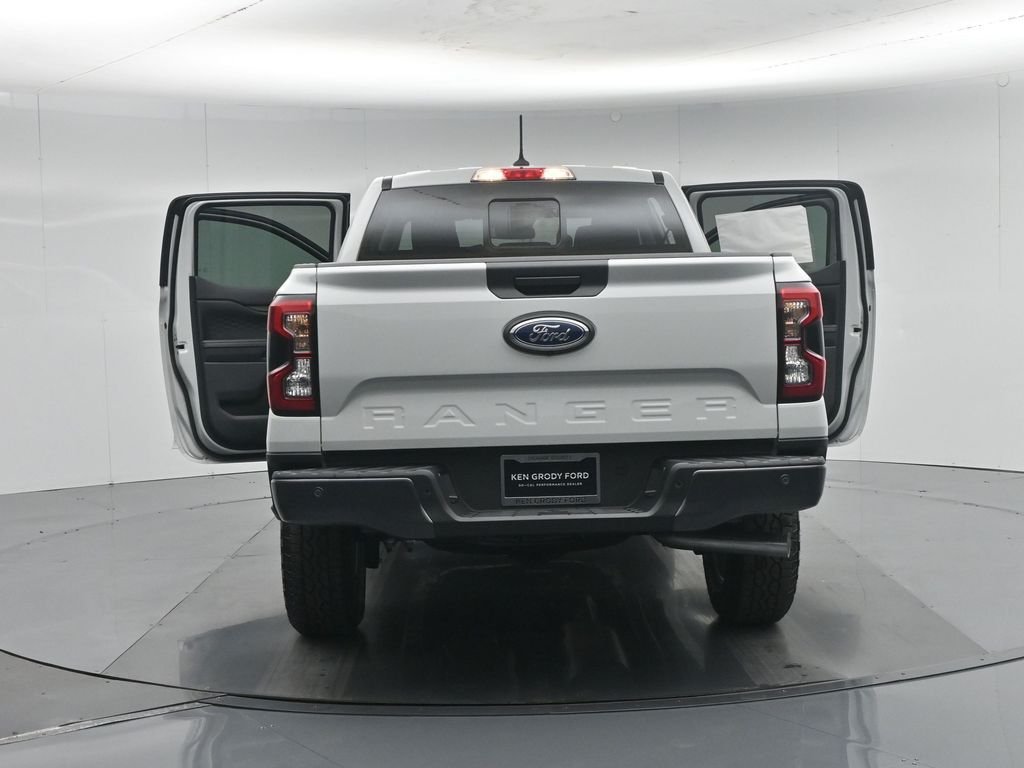 New 2026 Avalanche Ford XLT image 31