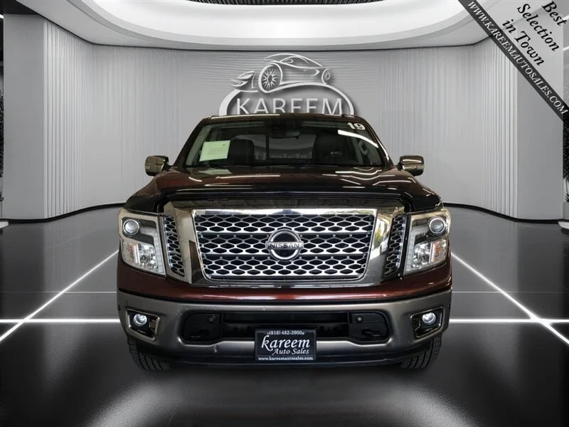 Used 2019 Forged Copper Metallic Nissan Platinum Reserve image 2