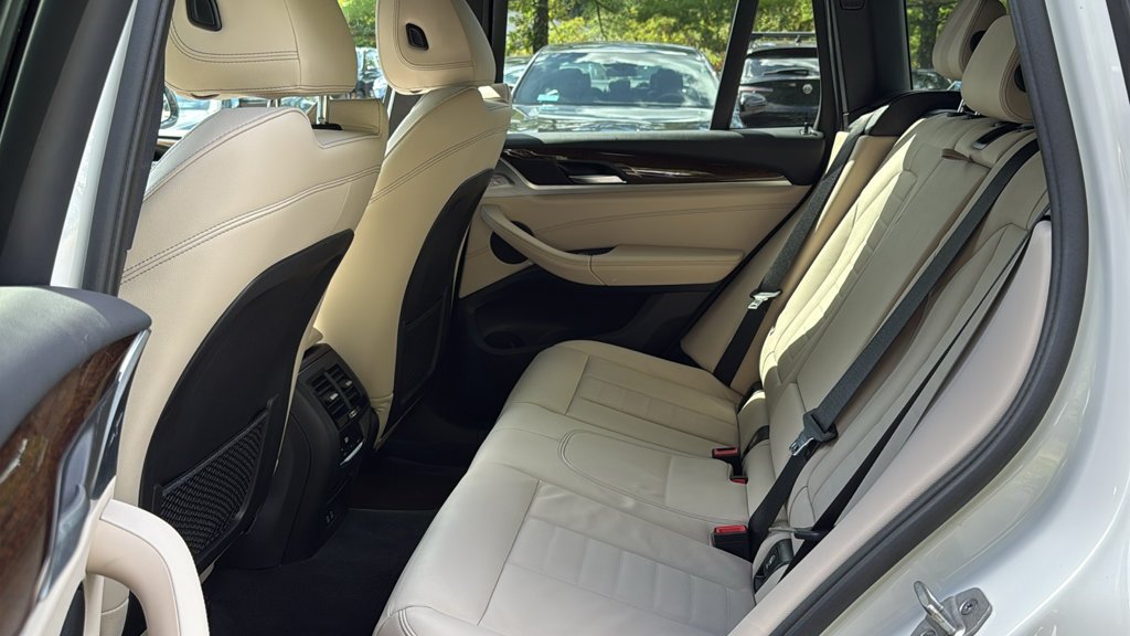 Used 2021 Mineral White Metallic BMW xDrive30i image 24