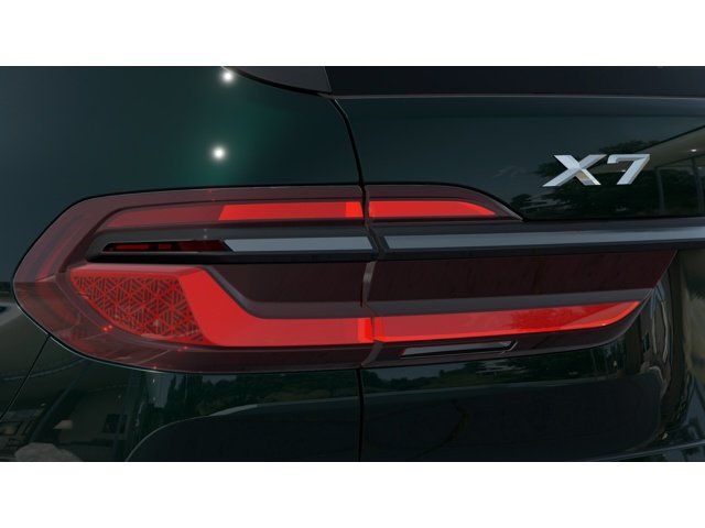 New 2027 Oxford Green II Metallic BMW xDrive40i image 8
