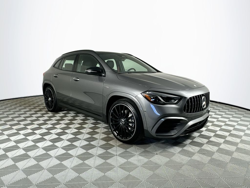 2026 Mercedes-Benz GLA GLA 35 AMG 4MATIC's photo