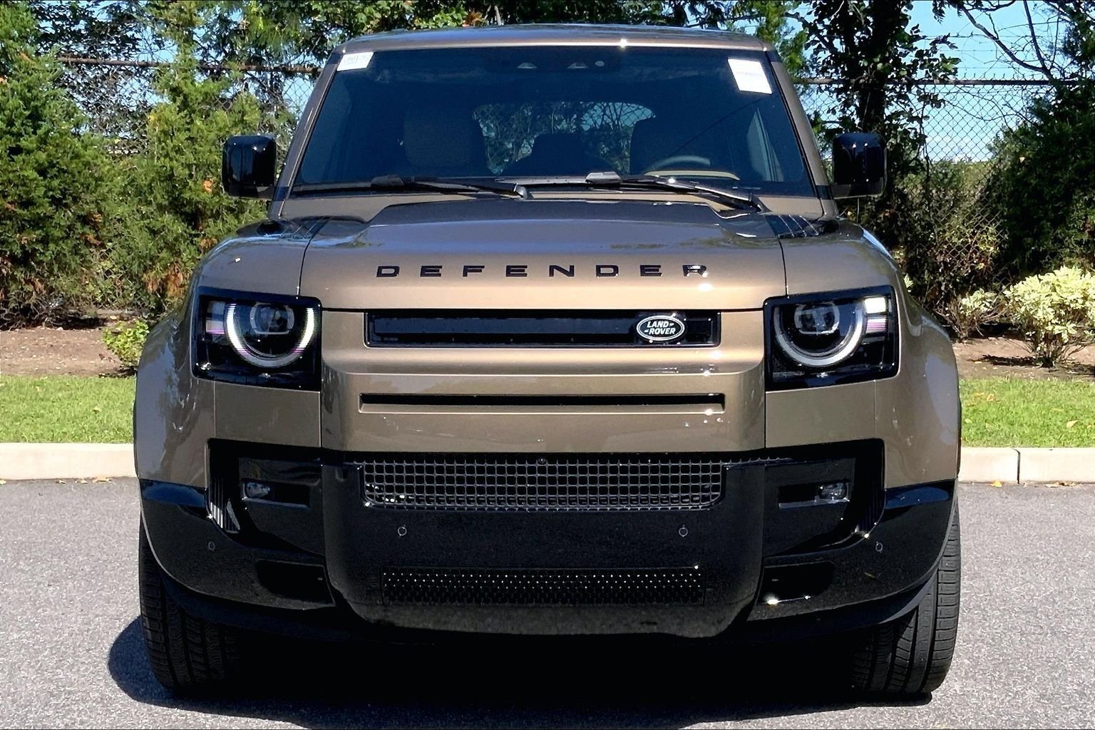 New 2026 Gondwana Stone Land Rover X-Dynamic SE image 3