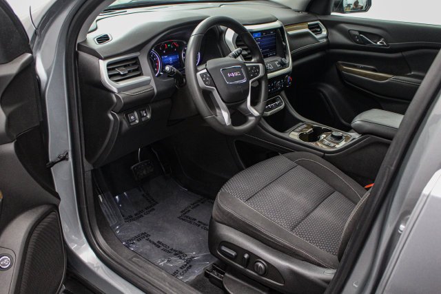 2023 GMC Acadia SLE - Photo 13