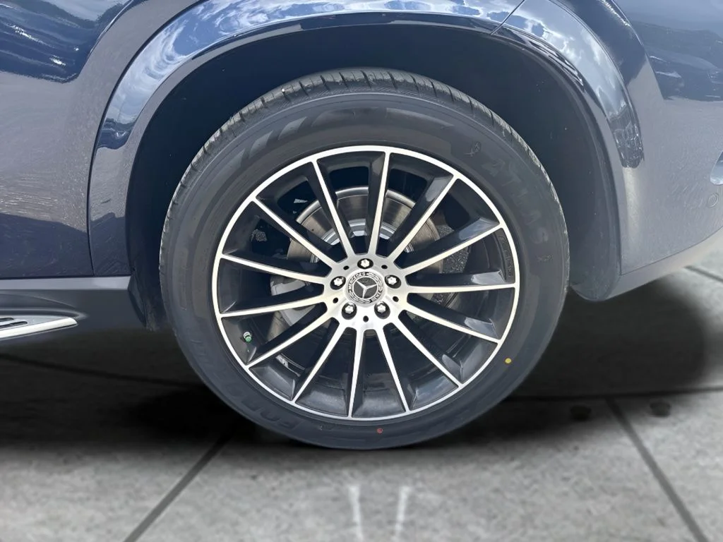 Used 2022 Blue Mercedes-Benz GLE 350 image 23