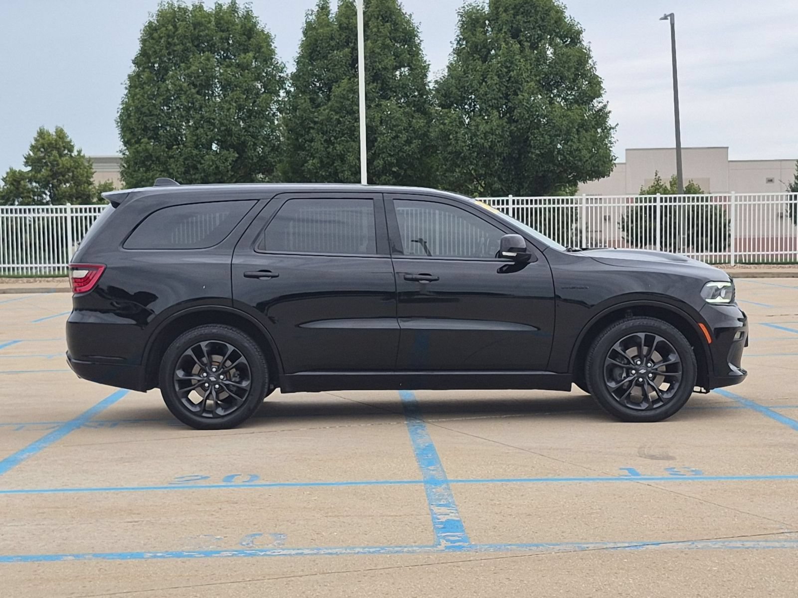 Used 2021 DB Black Clearcoat Dodge R/T AWD image 5