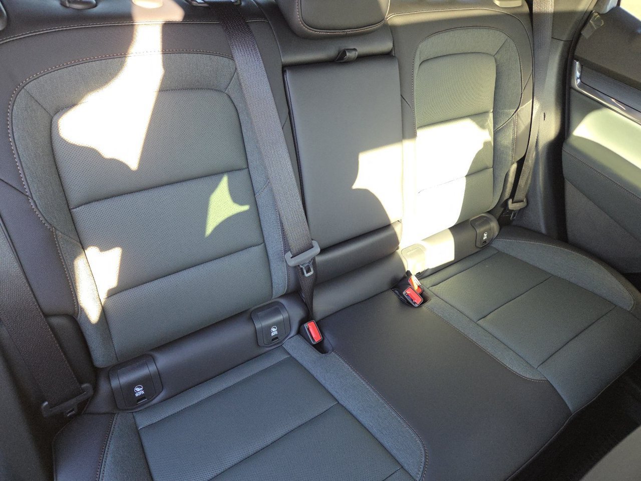 2026 GMC Terrain AT4 - Photo 24