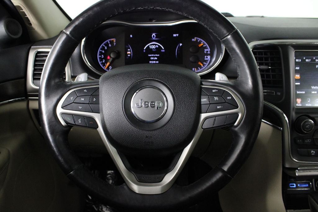 Used 2017 Black Jeep Limited image 24