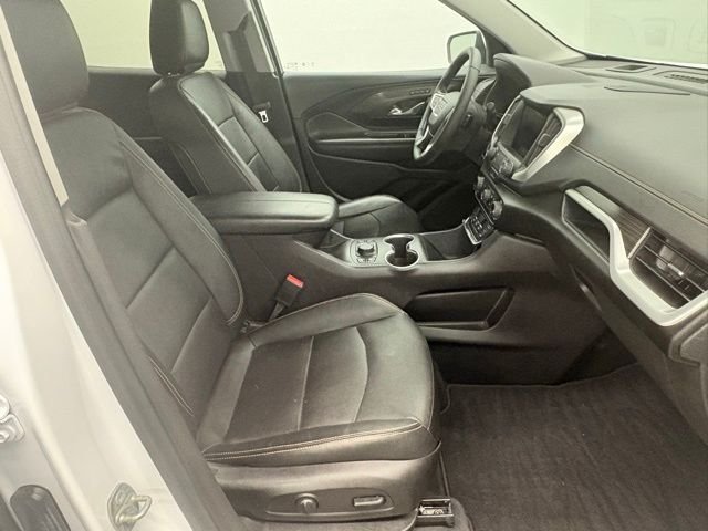 Used 2021 White GMC SLT image 37
