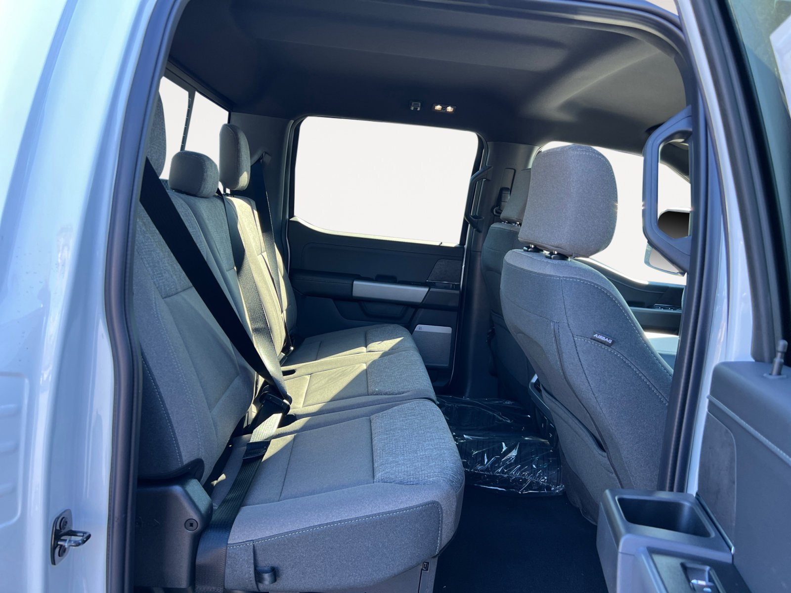 New 2025 OXFORD WHITE Ford XLT Hybrid image 18