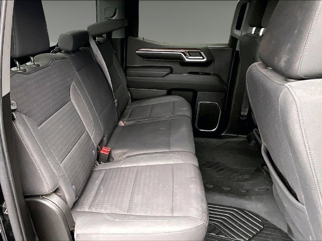 Used 2022 Black Chevrolet RST image 19