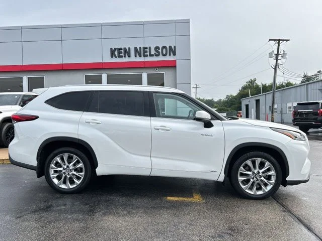 Used 2021 White Toyota Limited image 15