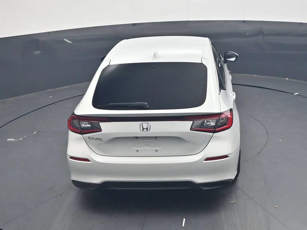 Used 2023 Platinum White Pearl Honda LX image 26