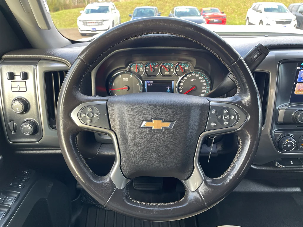 2018 Chevrolet Silverado 3500HD LT - Photo 15