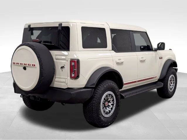 New 2026 Wimbledon White Ford Outer Banks® image 51