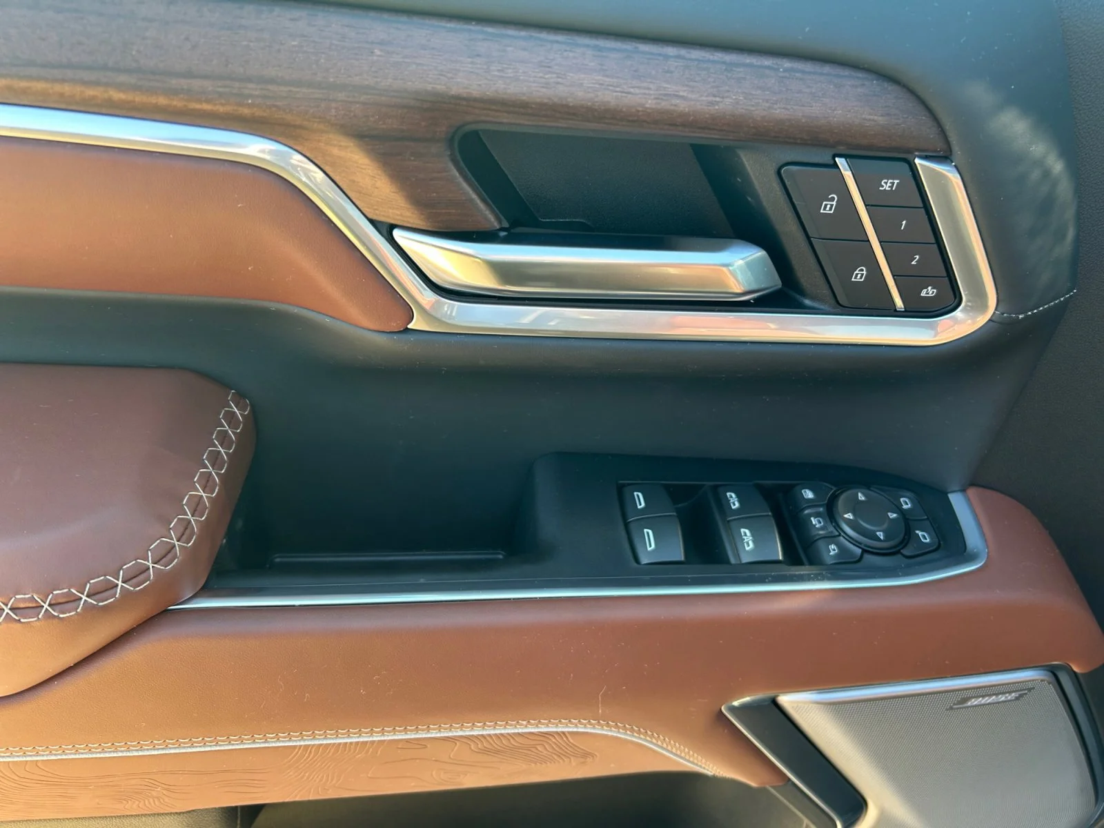 New 2026 Onyx Black GMC Denali Ultimate image 17