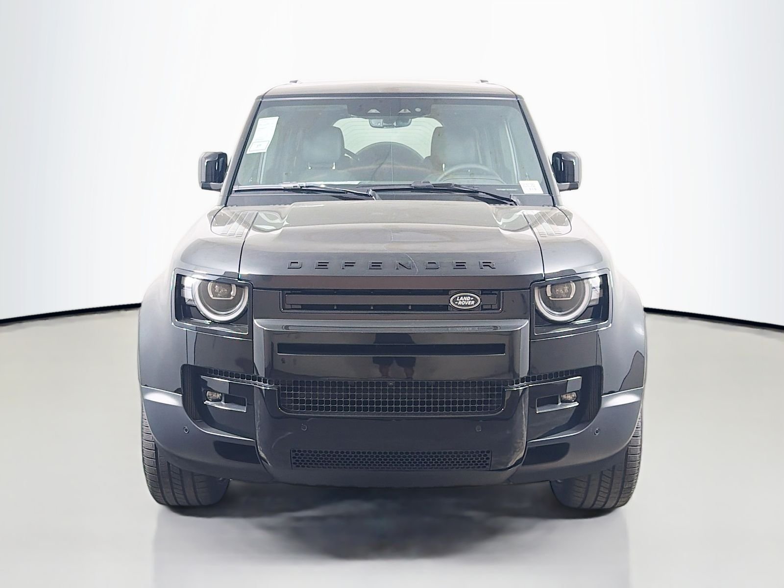 New 2026 Santorini Black Land Rover S image 8