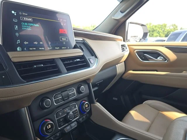 Used 2023 Beige Chevrolet Premier image 31