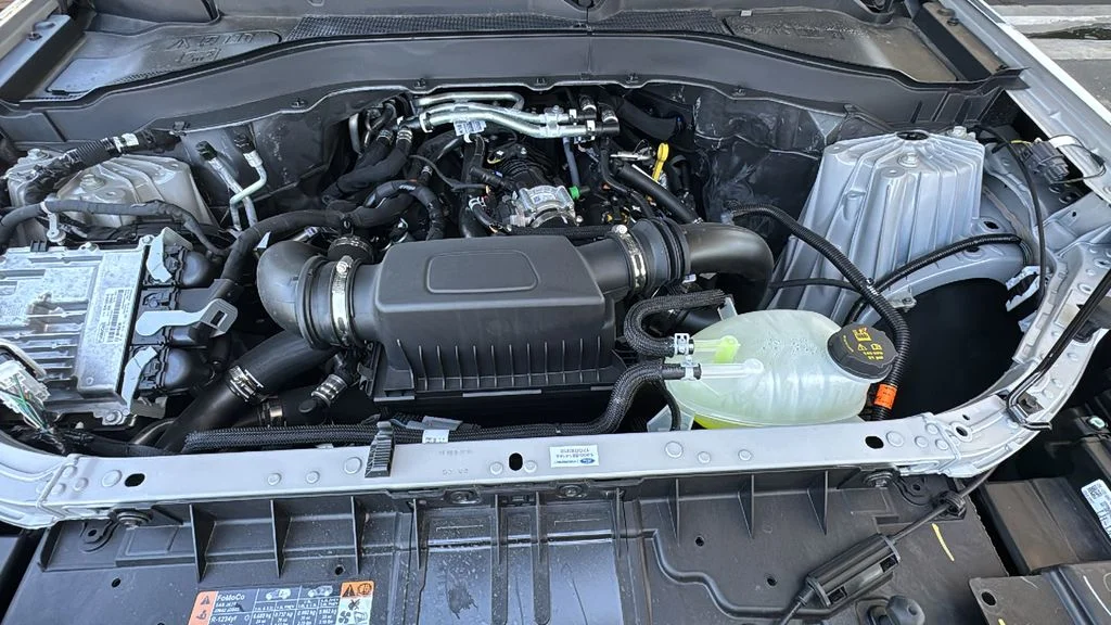 New 2026 Vapor Blue Metallic Ford Tremor® image 18
