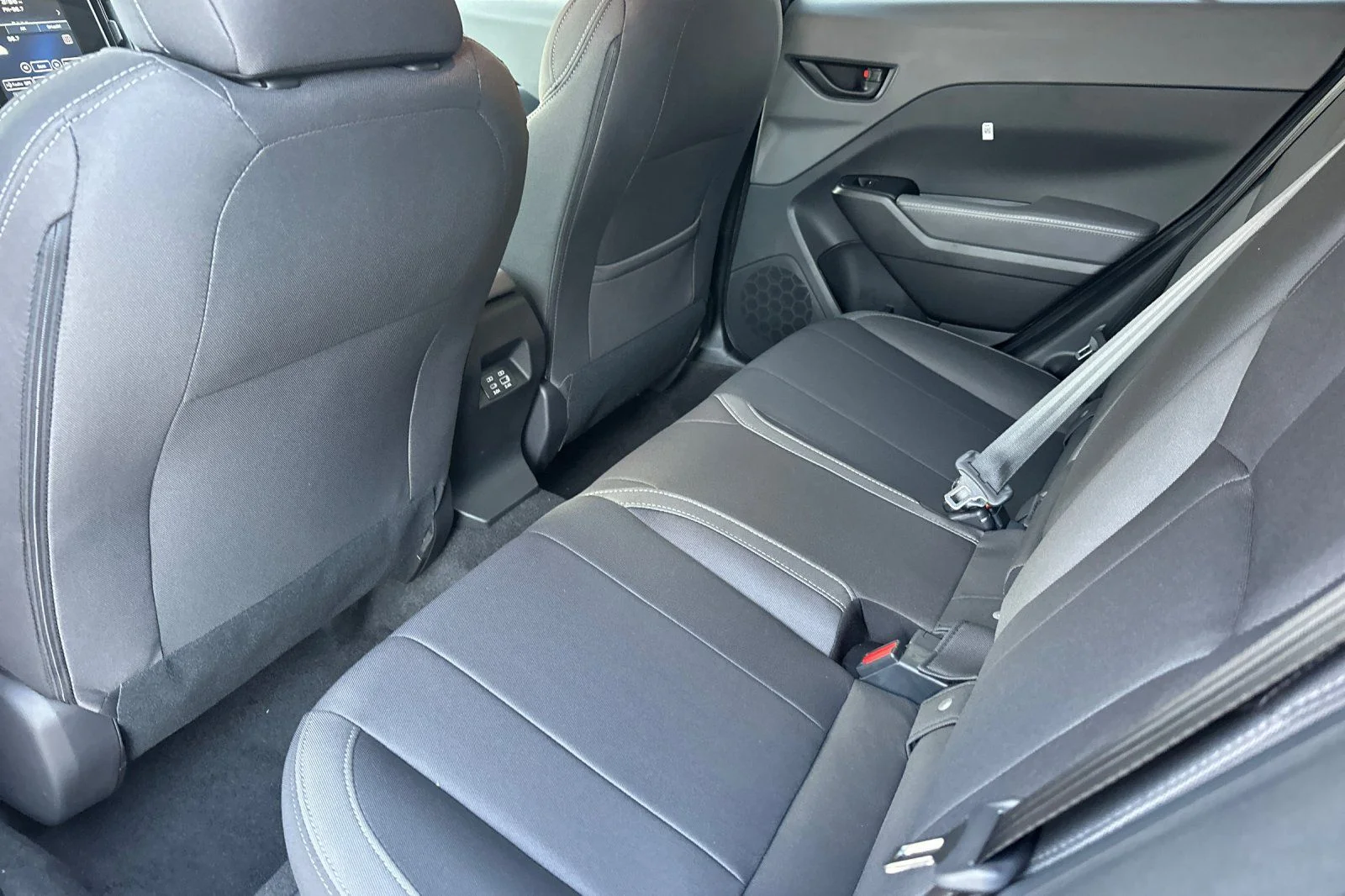 New 2026 SAPPHIRE BLUE PEARL Subaru Premium image 14