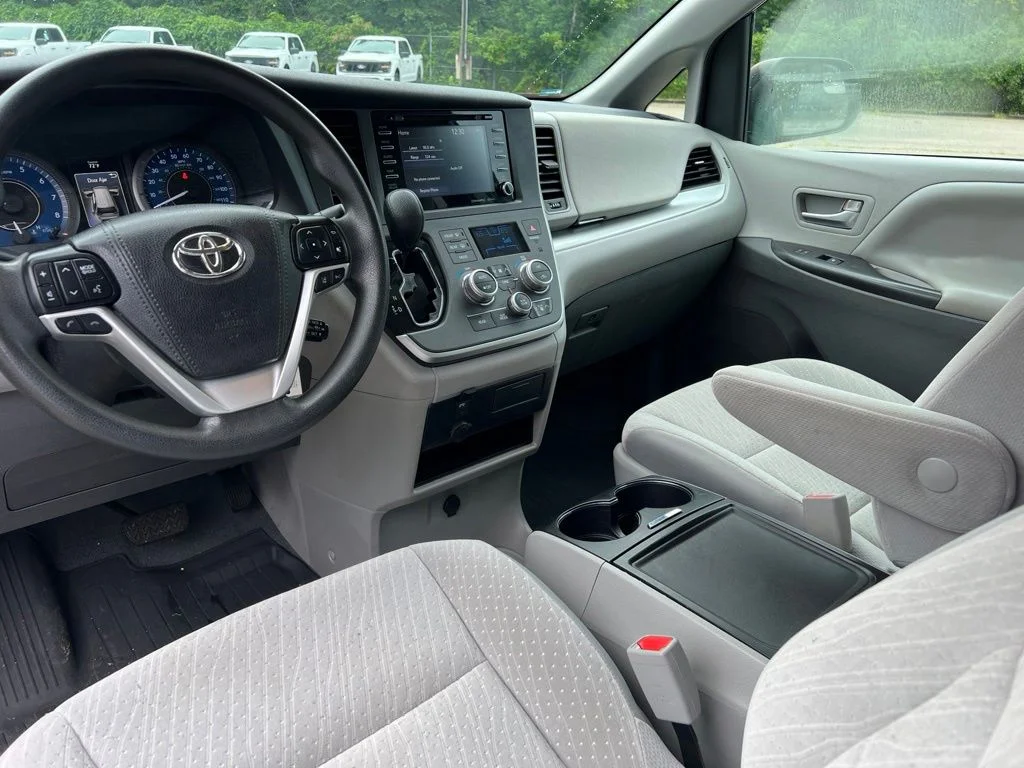 Used 2020 Gray Toyota LE image 18