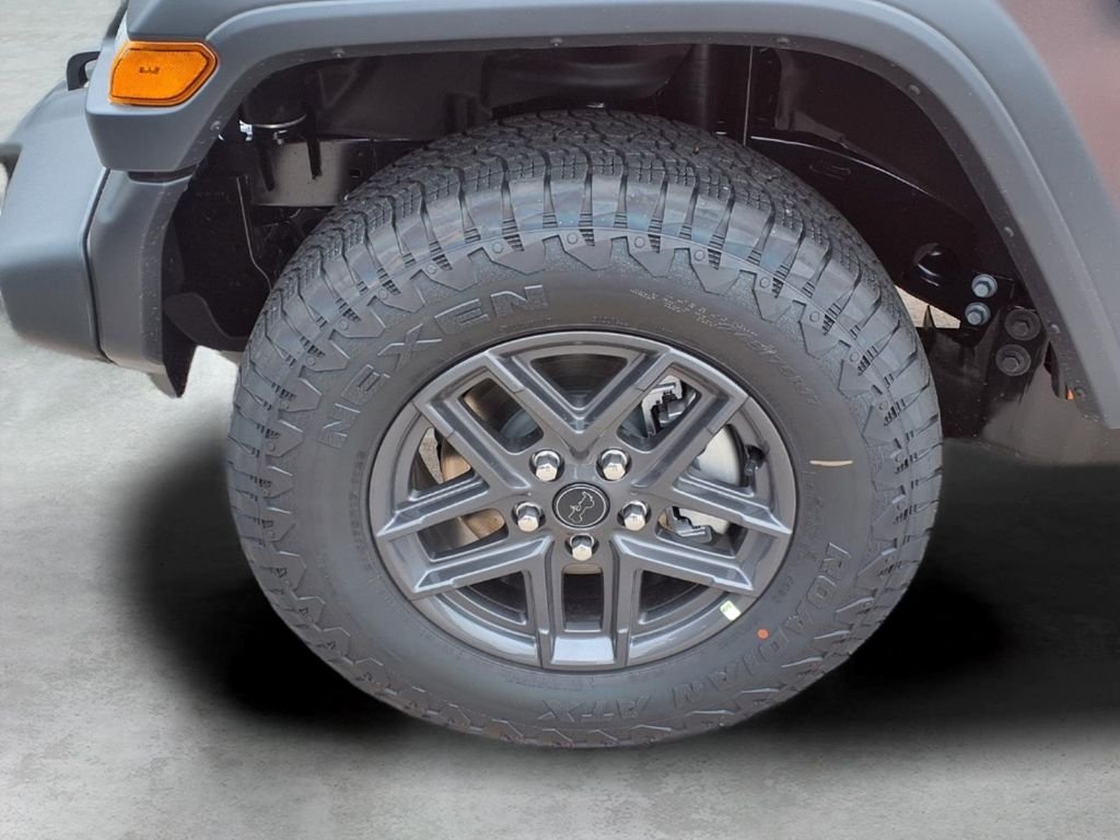 New 2026 Joose Exterior Paint Jeep Sport S image 7