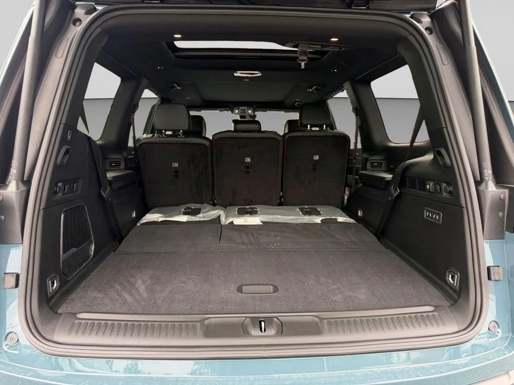 New 2026 Blue Jeep Limited Reserve image 19