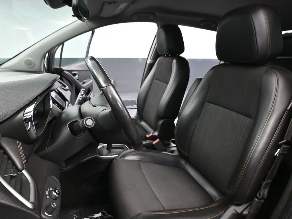 2020 Chevrolet Trax LT - Photo 22