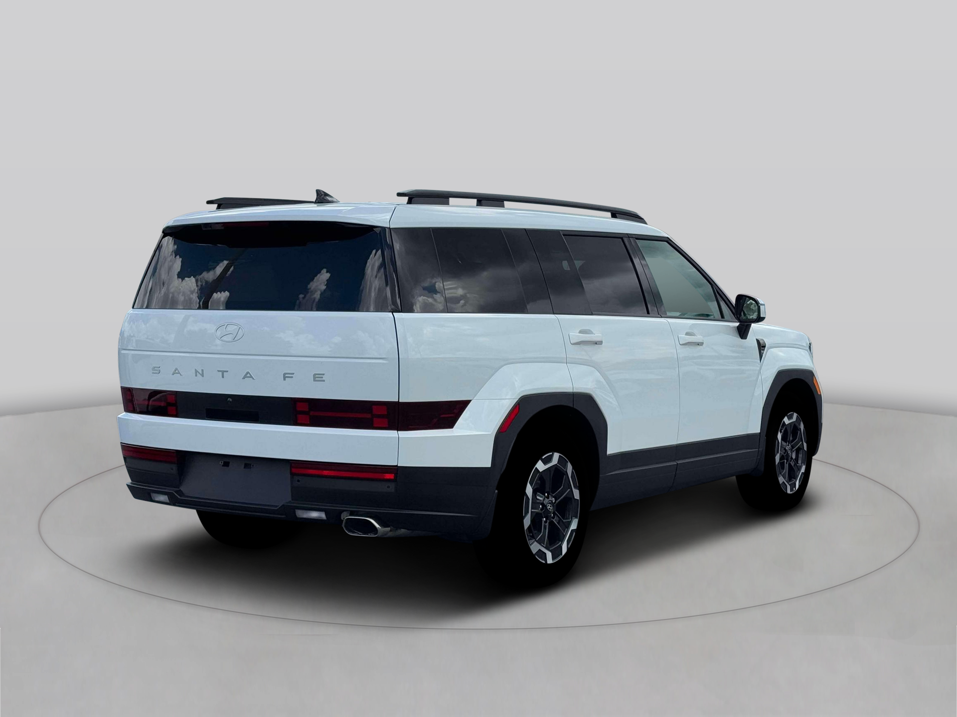 New 2026 White Hyundai SEL FWD image 7