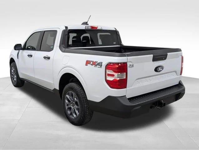 New 2026 Oxford White Ford XLT image 22