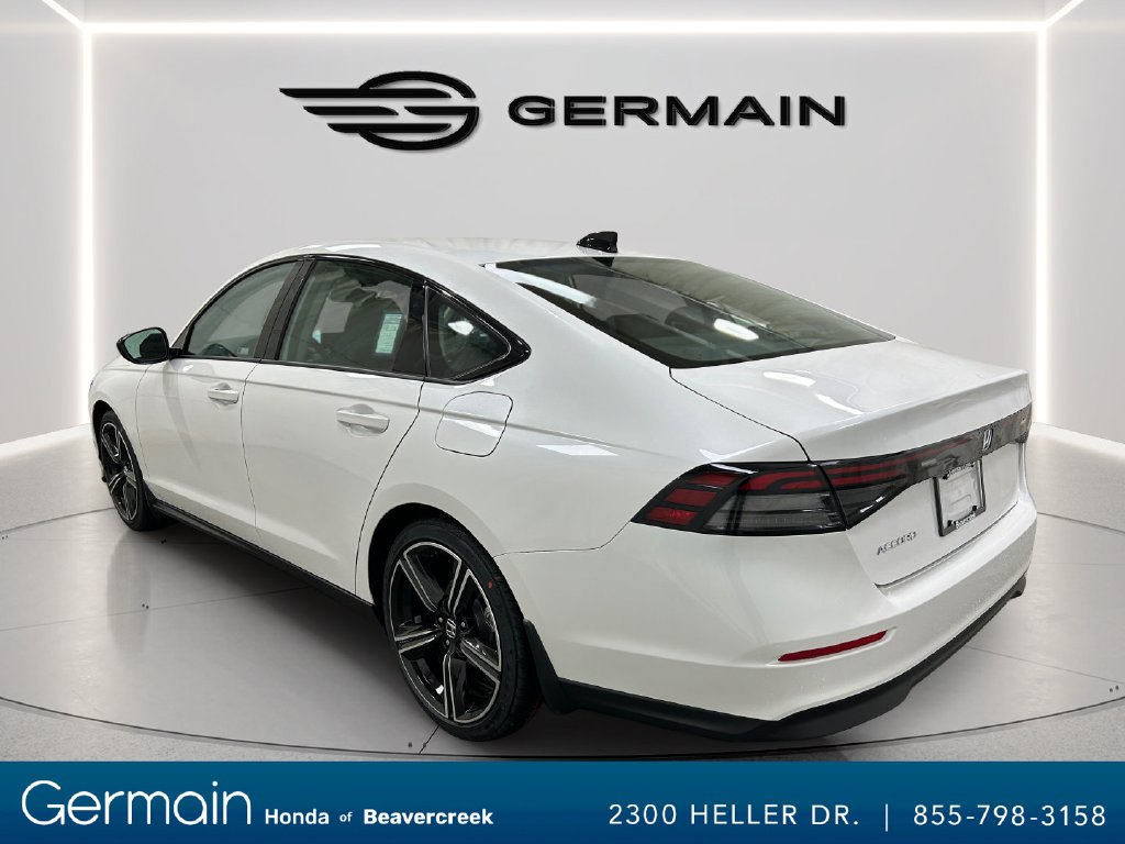 Used 2026 Platinum White Pearl Honda SE image 6
