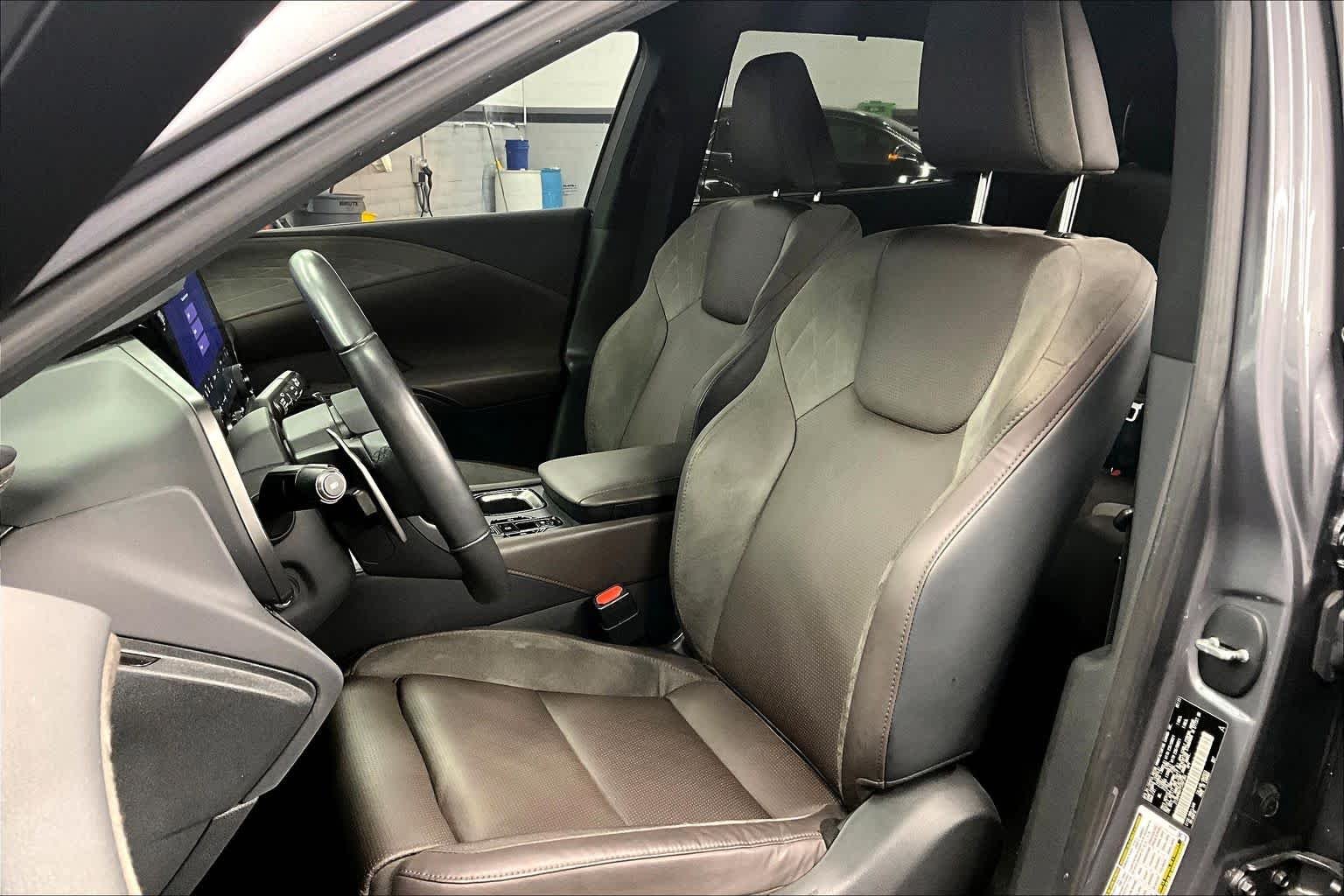 2023 Lexus RX 350 - Photo 7