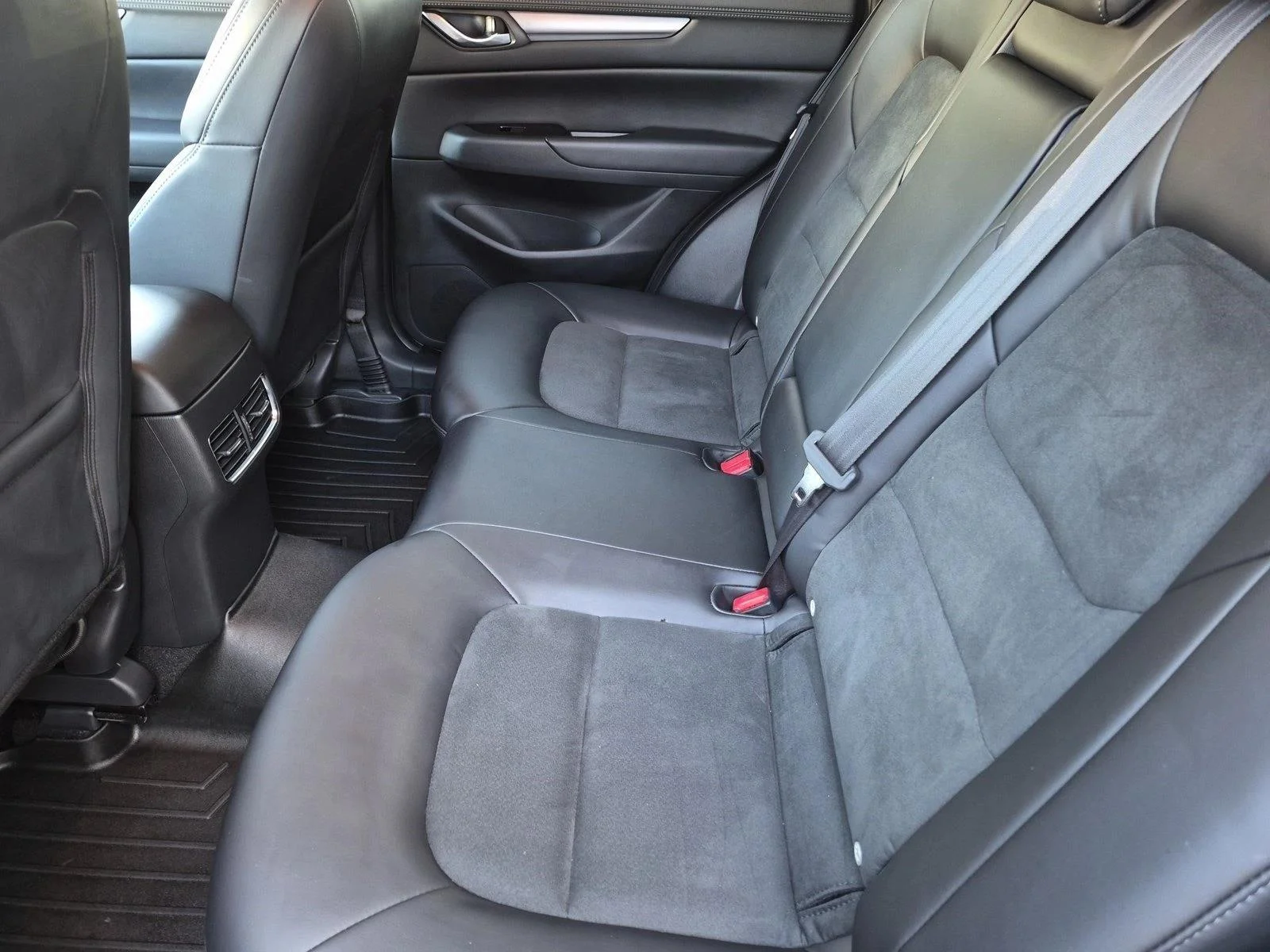 Used 2017 Machine Gray Metallic Mazda Touring image 18