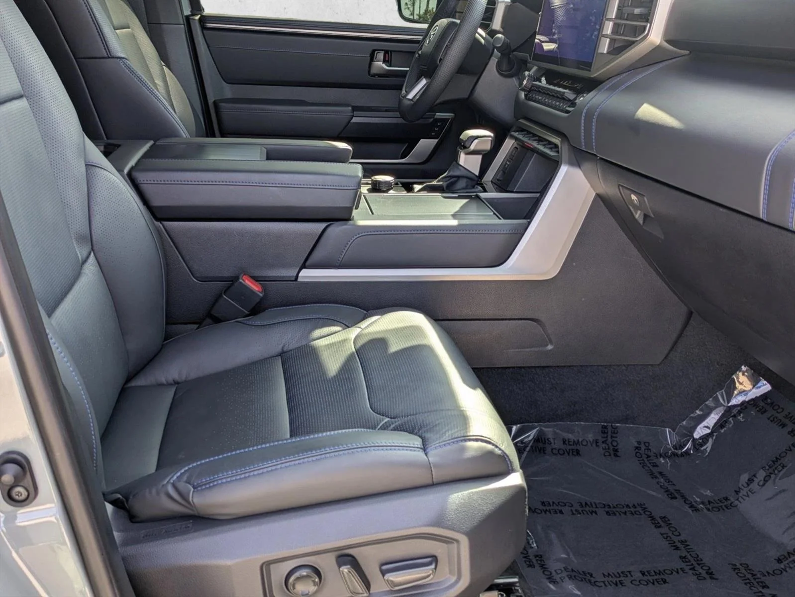 Used 2026 Lunar Rock Toyota Platinum image 20