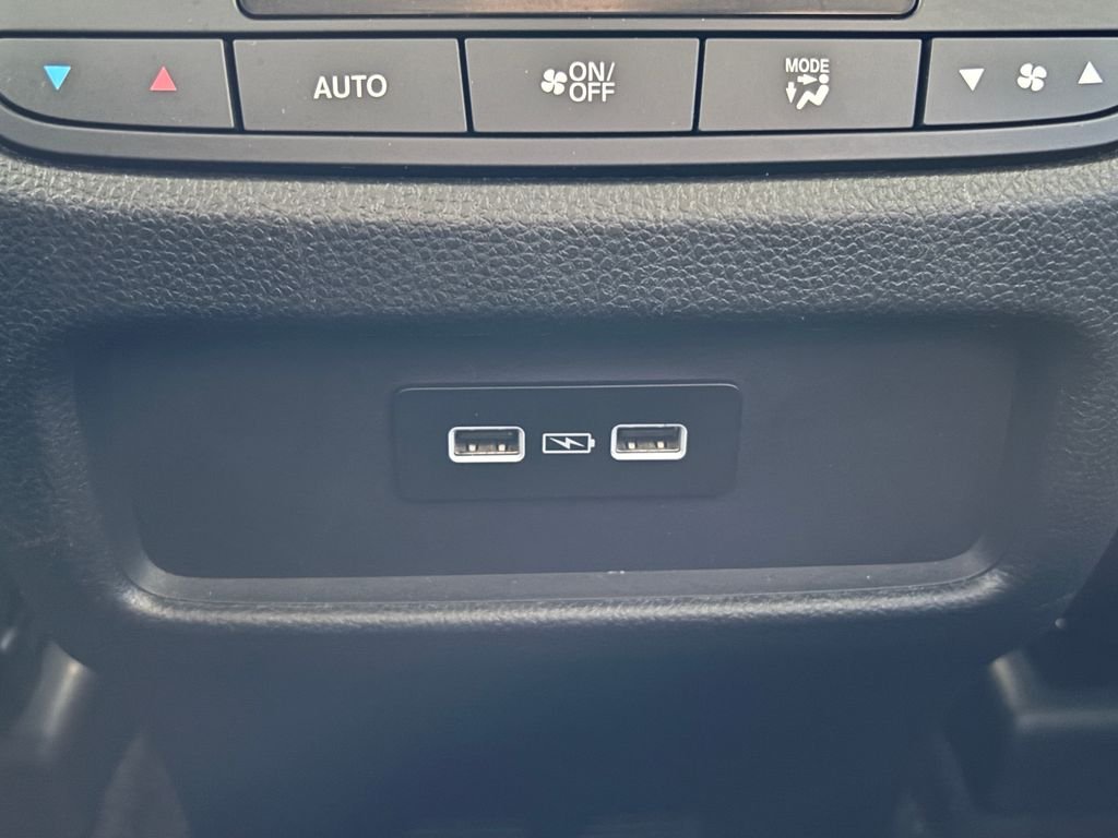 2023 Honda Pilot EX-L - Photo 19
